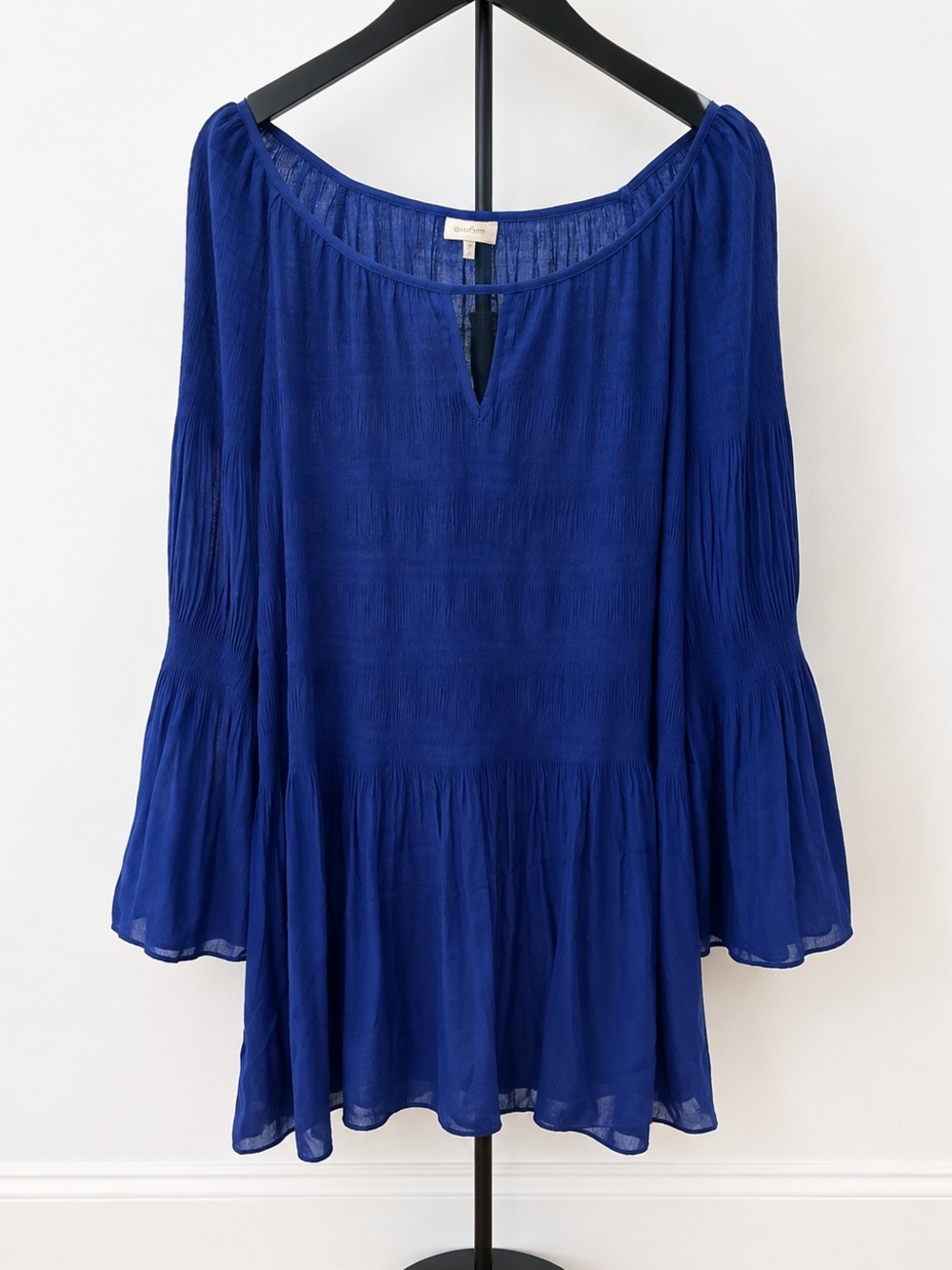 NWT Avenue Royal Blue Top